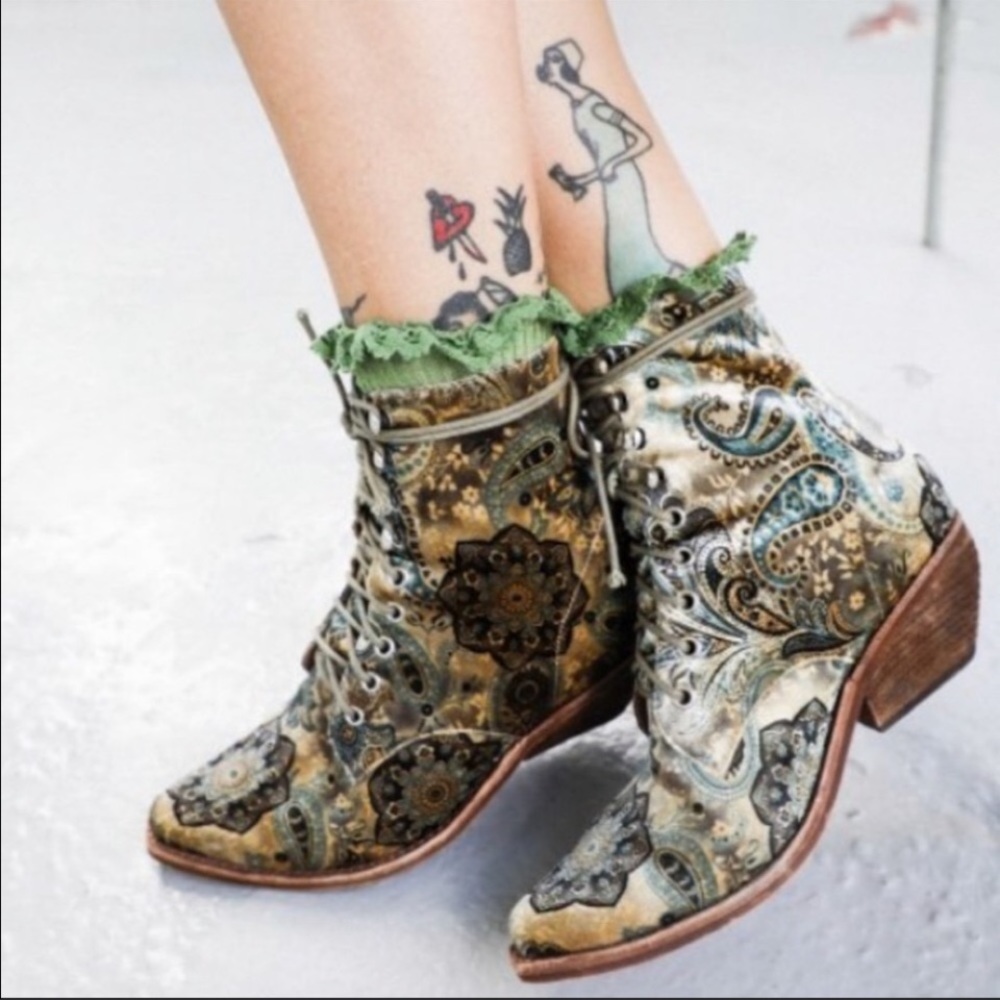 Free People Jeffrey Campbell Grove Western Boot